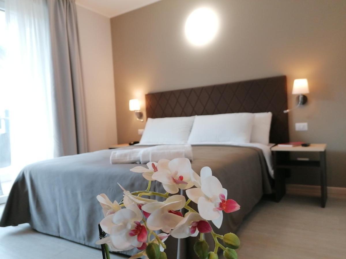 Boston Hotel Stresa