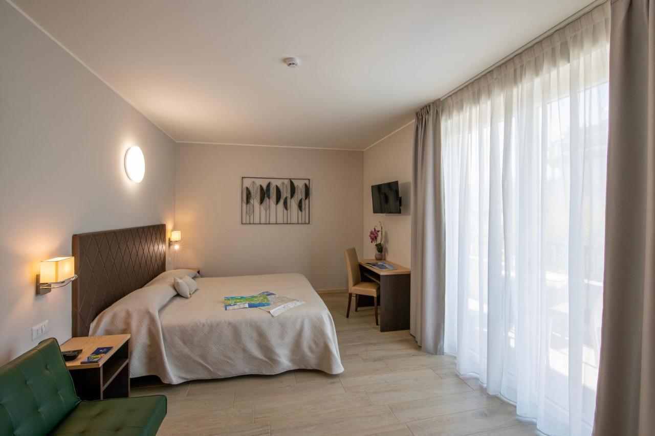Boston Hotel Stresa